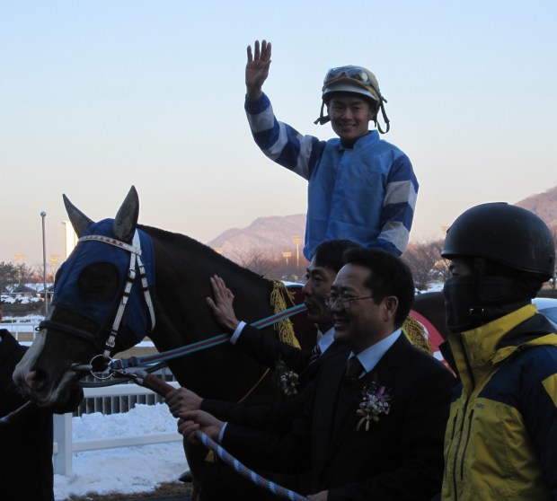 Gamdonguibada and Joe Fujii in the Grand Prix Winner's Circle