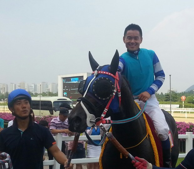 Joe Fujii and Magic Dancer last weekend at Seoul