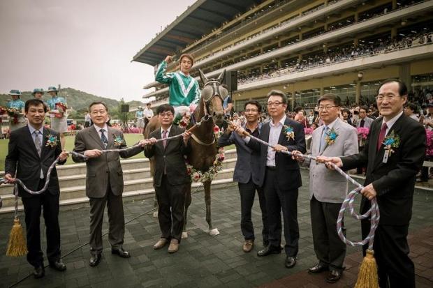Shinichi Terachi's biggest win in Korea came on Geumbit Hwanhui in the Seoul Oaks Trial (KRA)