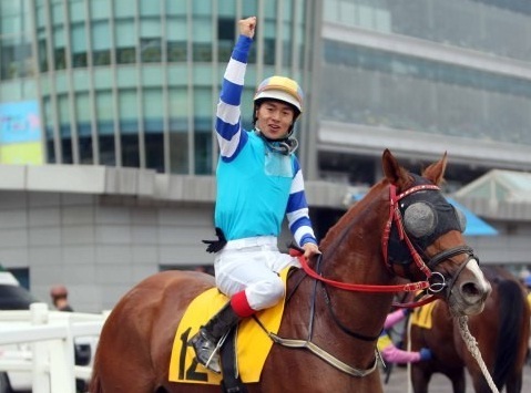 Joe Fujii was back with a winner today (KRA)