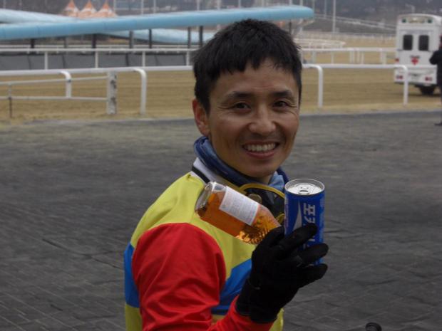 And well he might smile. Moon Se Young was back and in-form this weekend (Pic: Hiromi Kobayashi)