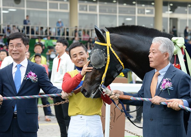 Wonderful Fly Derby KRA